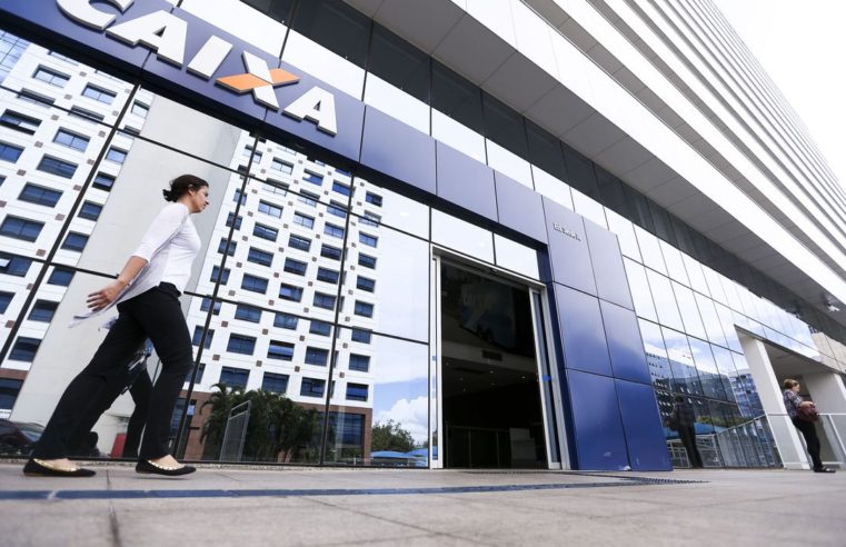 Caixa abre 770 agências hoje para beneficiários do auxílio emergencial