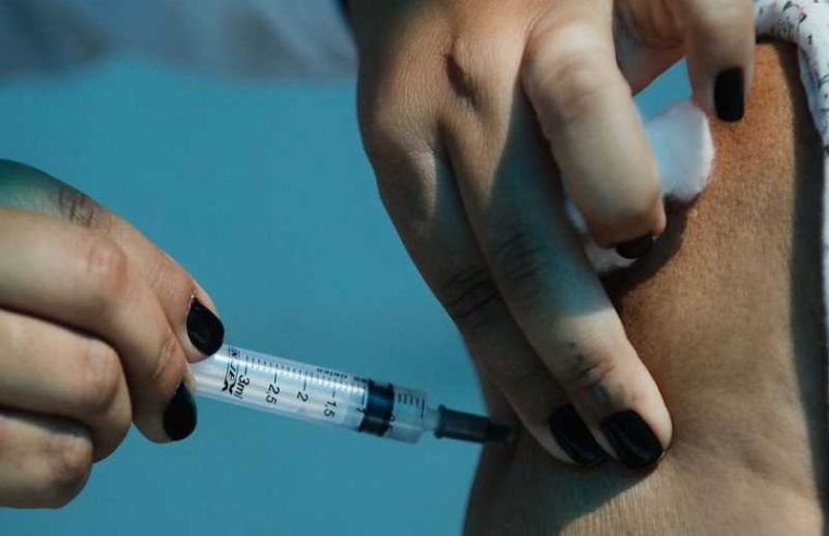 Ministério da Saúde distribui 1,1 milhão de doses da Vacina Pfizer.