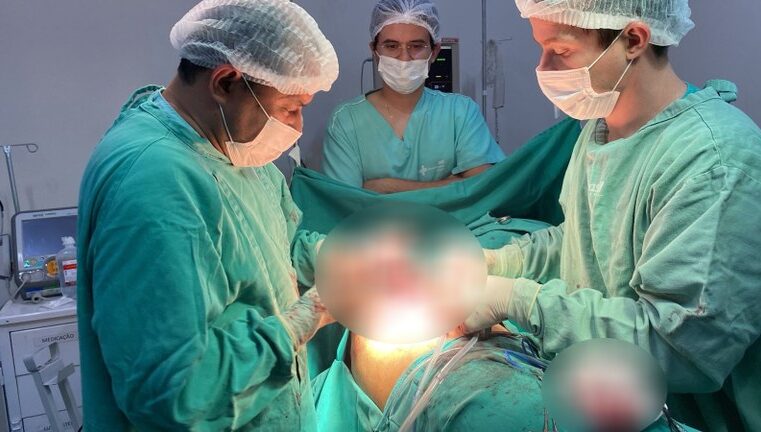 Hospital Regional de Patos realiza com sucesso cirurgia inédita na unidade em paciente oncológicoCompartilhar no Facebook