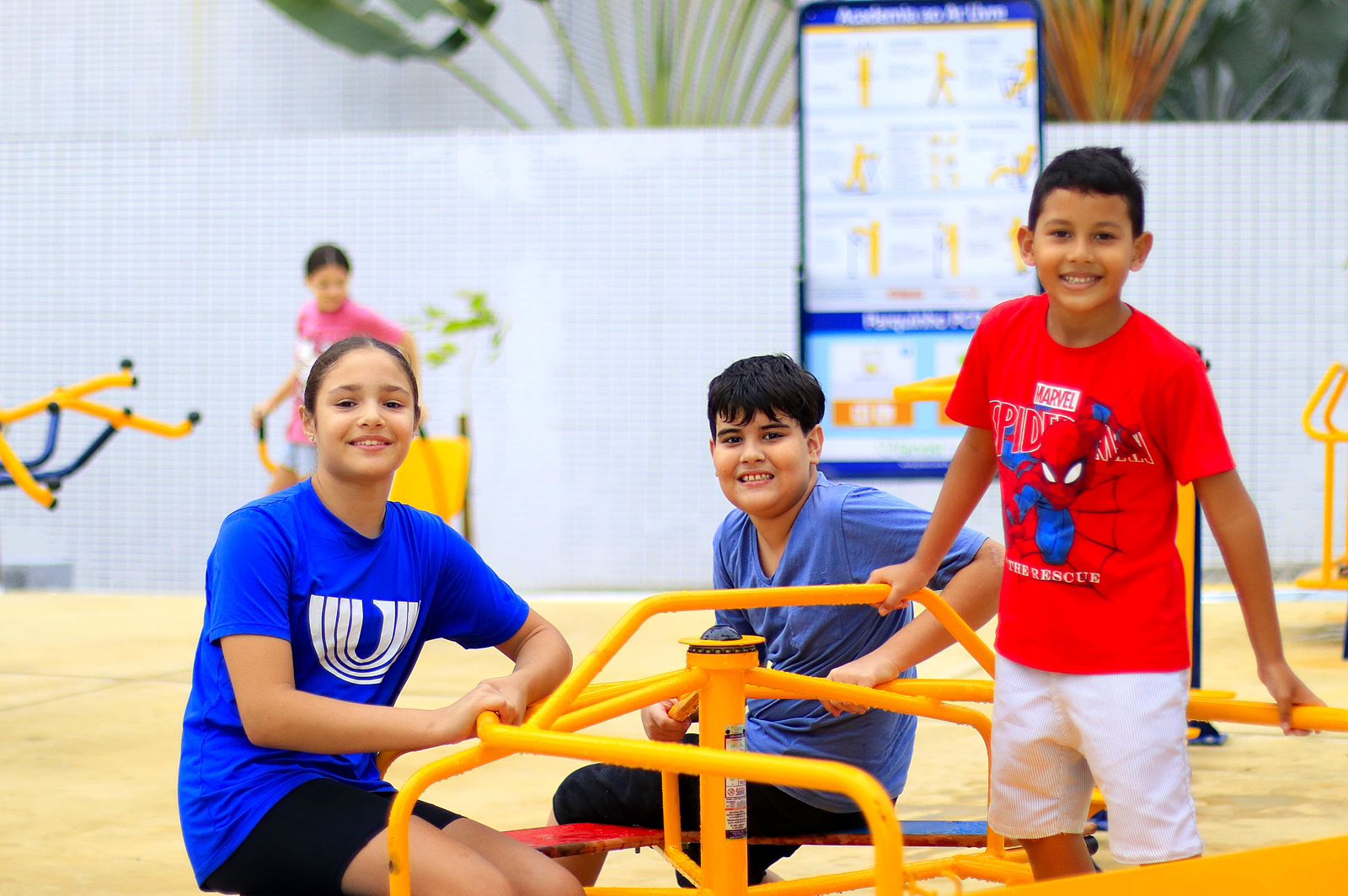 Escola Pedra do ReinoCícero Lucena Entrega 51ª escola reconstruída com tecnologia e estrutura moderna
