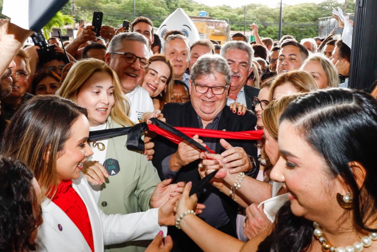 440 anos de João Pessoa: João Azevêdo inaugura Hospital da Mulher ao lado do ministro Alexandre Padilha