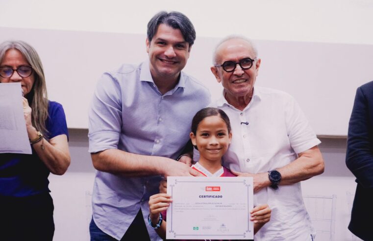 Talentos no balletCícero Lucena anuncia alunos da Rede Municipal selecionados para seletiva da Escola do Teatro Bolshoi, em Joinville