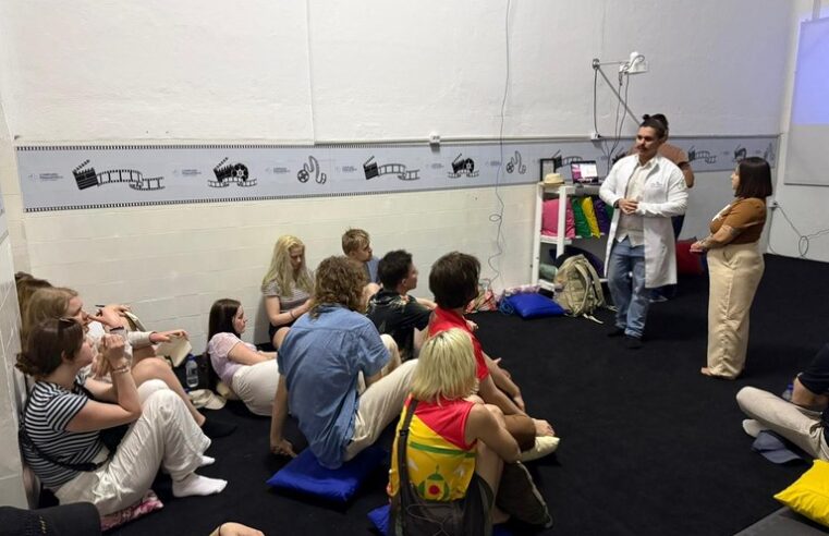 Alunos de Musicoterapia da Noruega conhecem trabalho desenvolvido no Complexo Psiquiátrico Juliano Moreira